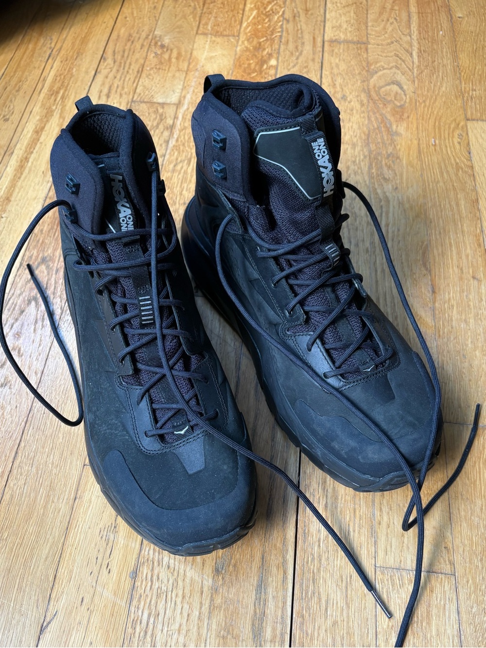 Hoka Black Men's Kaya GTX Waterproof Mid-Top Trail Boots